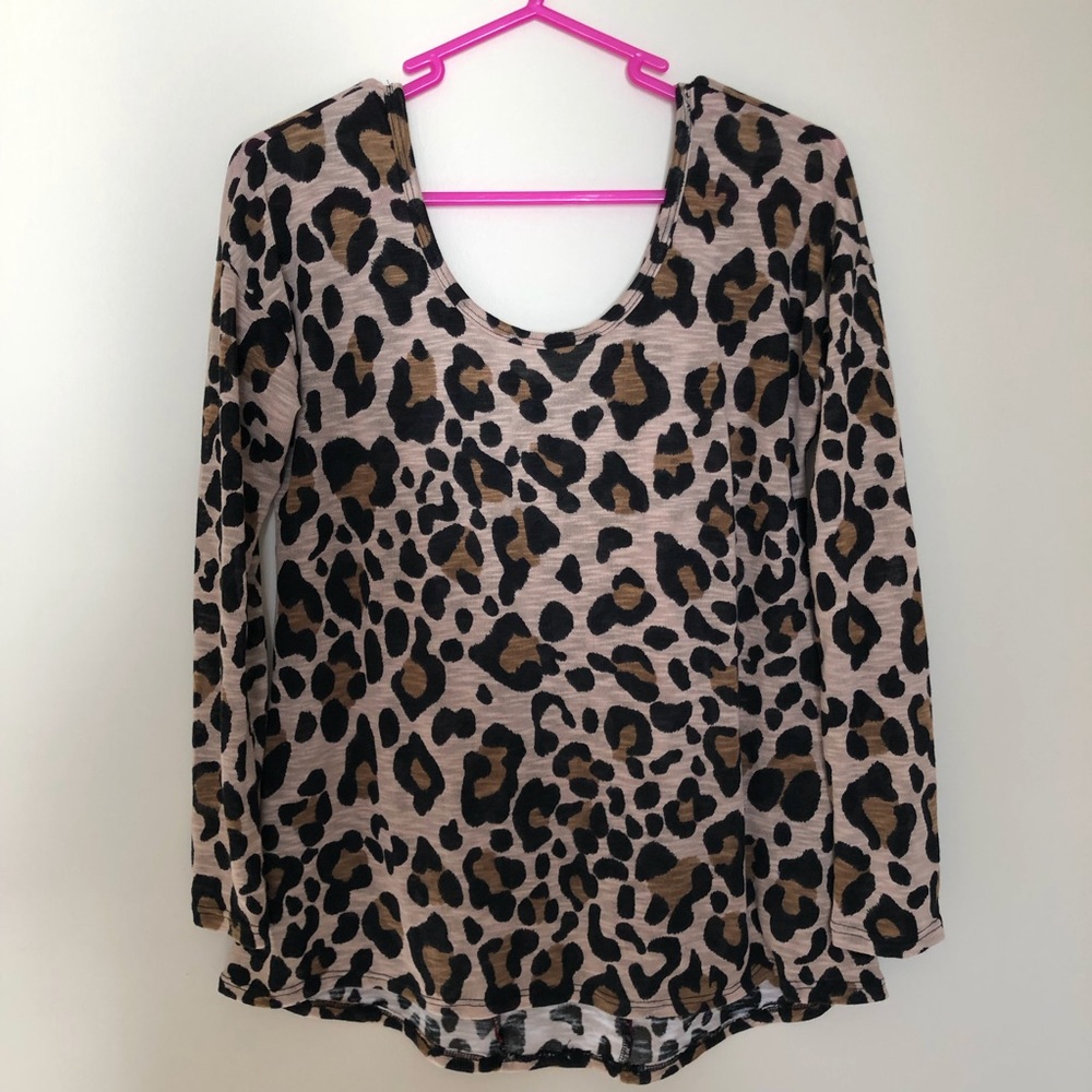 Leopard top - Picture 2 of 3
